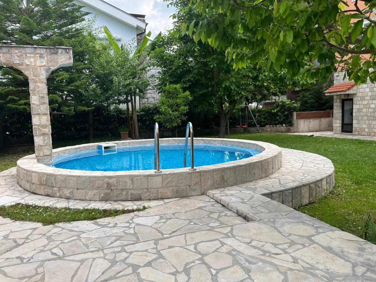 Apartments Apple Cat Montenegro Ko 比耶拉 外观 照片