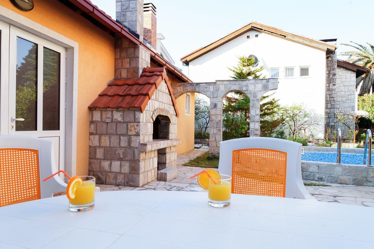 Apartments Apple Cat Montenegro Ko 比耶拉 外观 照片