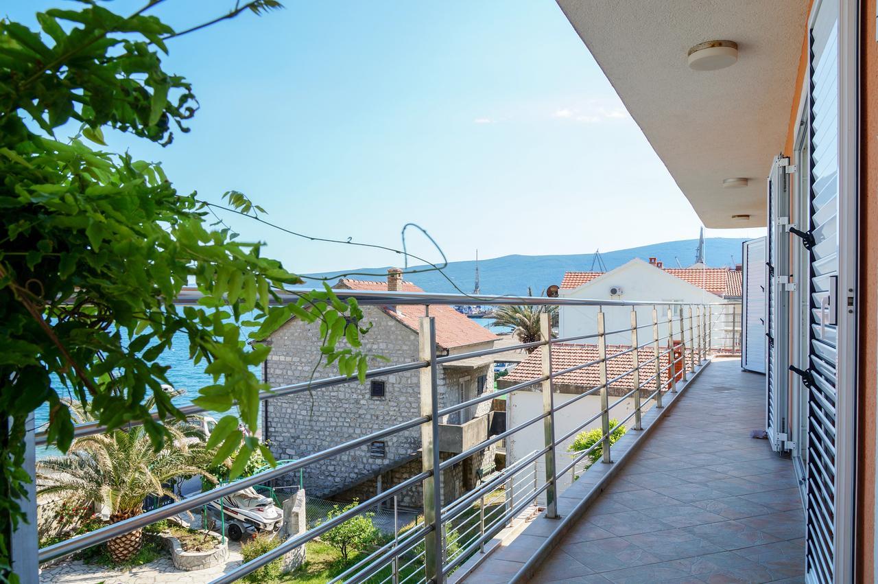 Apartments Apple Cat Montenegro Ko 比耶拉 外观 照片