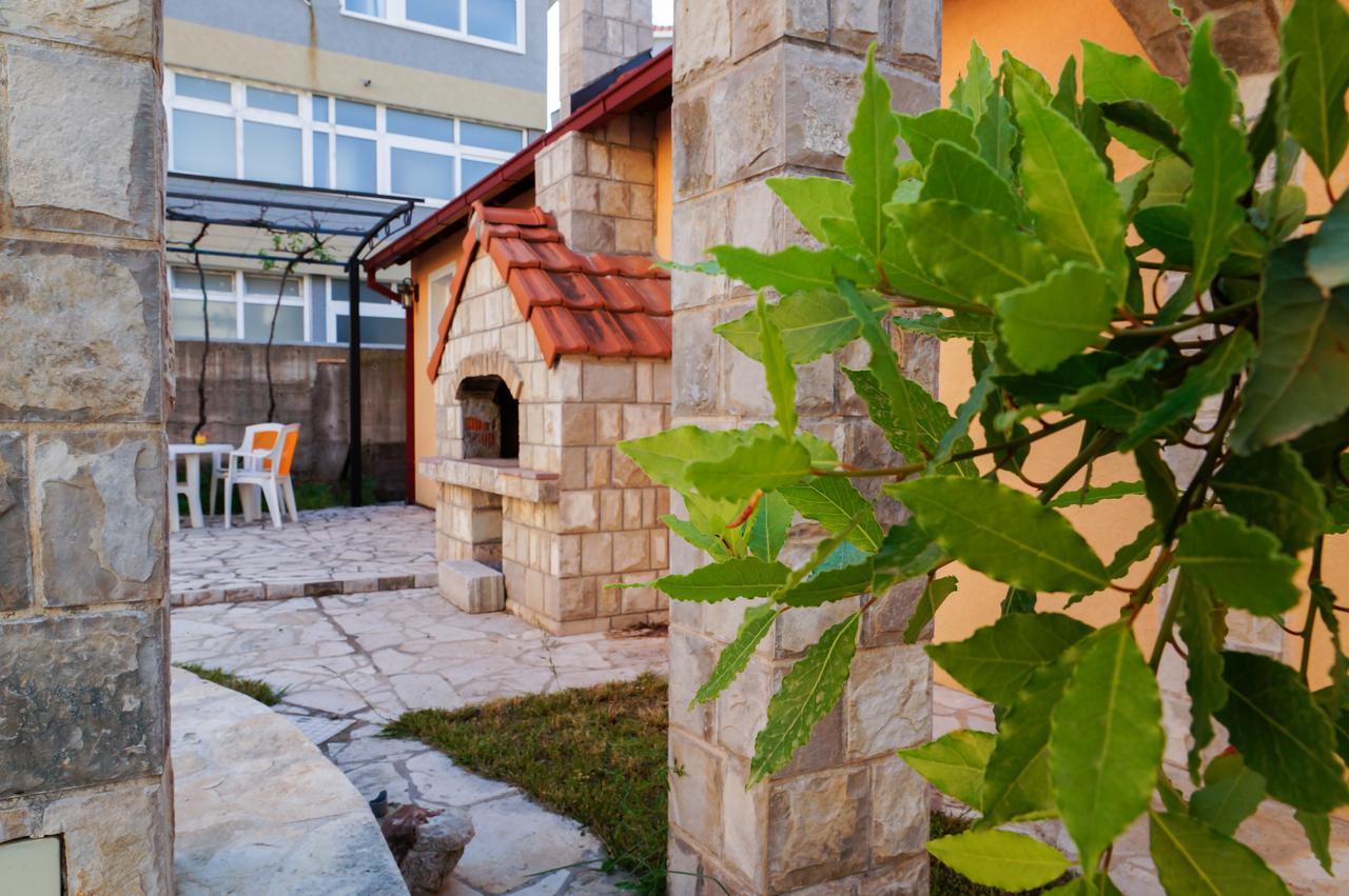Apartments Apple Cat Montenegro Ko 比耶拉 外观 照片