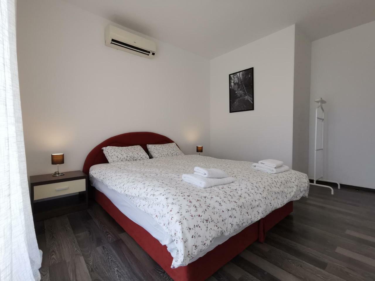 Apartments Apple Cat Montenegro Ko 比耶拉 外观 照片