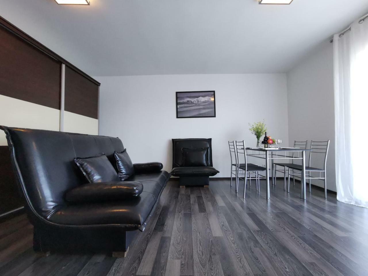 Apartments Apple Cat Montenegro Ko 比耶拉 外观 照片